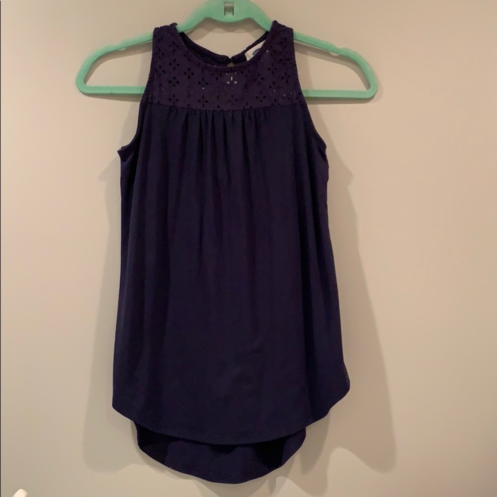 Blue old navy shirt